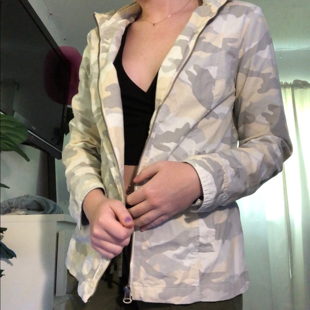 Camo Tommy Hilfiger Jacket